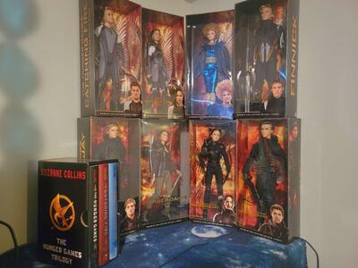 Trilogy books Hardback-paper covers The Hunger games Catching Fire MOCKINGJAY, & BARBIES KATNISS-PEETA-EFFIE-FINNICK-GALE