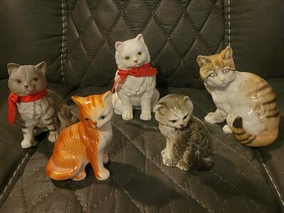 Vintage Rare Porcelain Ceramic Figurine Cat's, Hutschenreuther Kunstabteilung Selb Orange Gray Tabby, White Persian, Gray Kitten