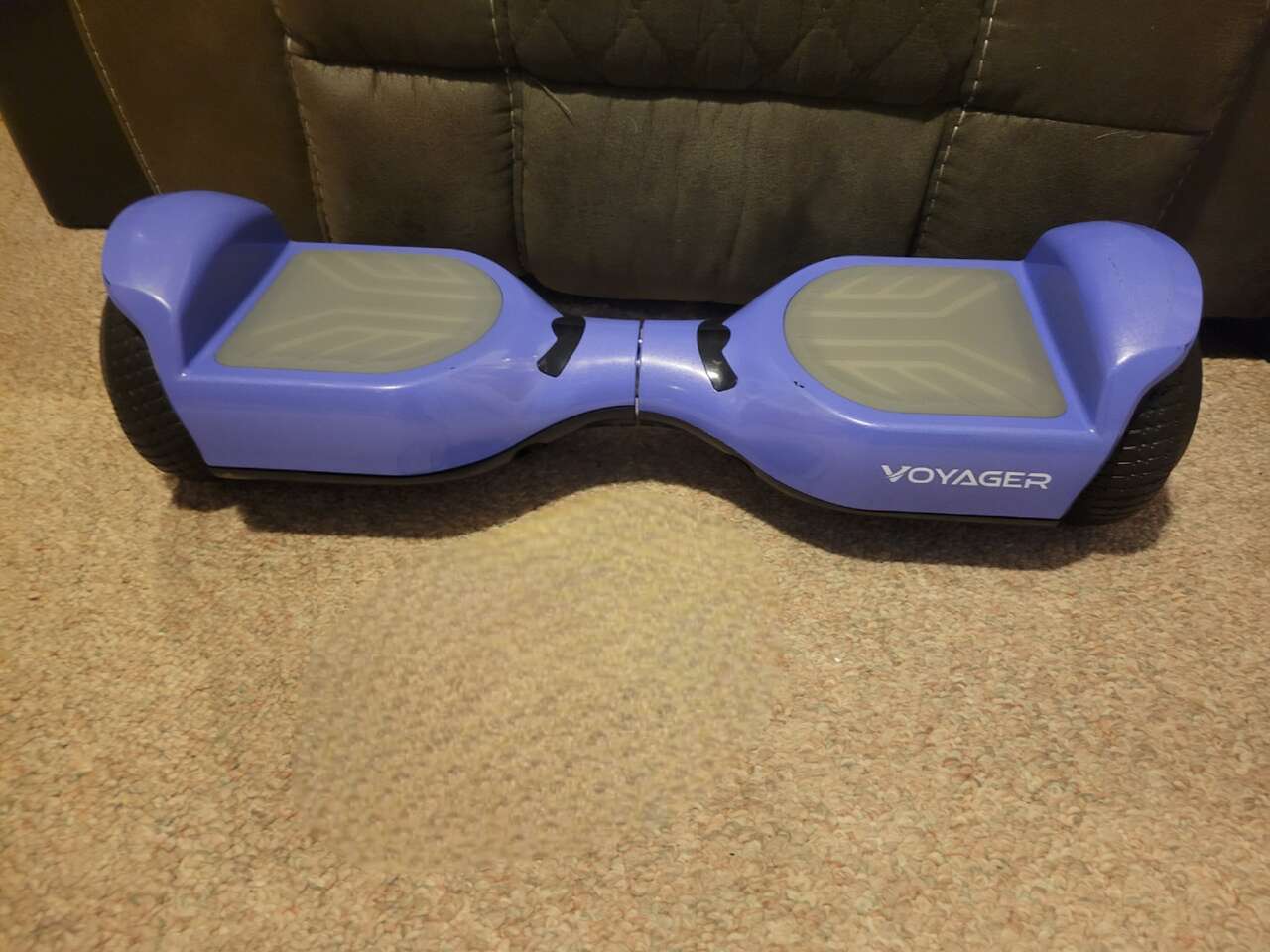 Purple hoverboard Voyager, good for BATTERY No CHARGER, Or For Fixing