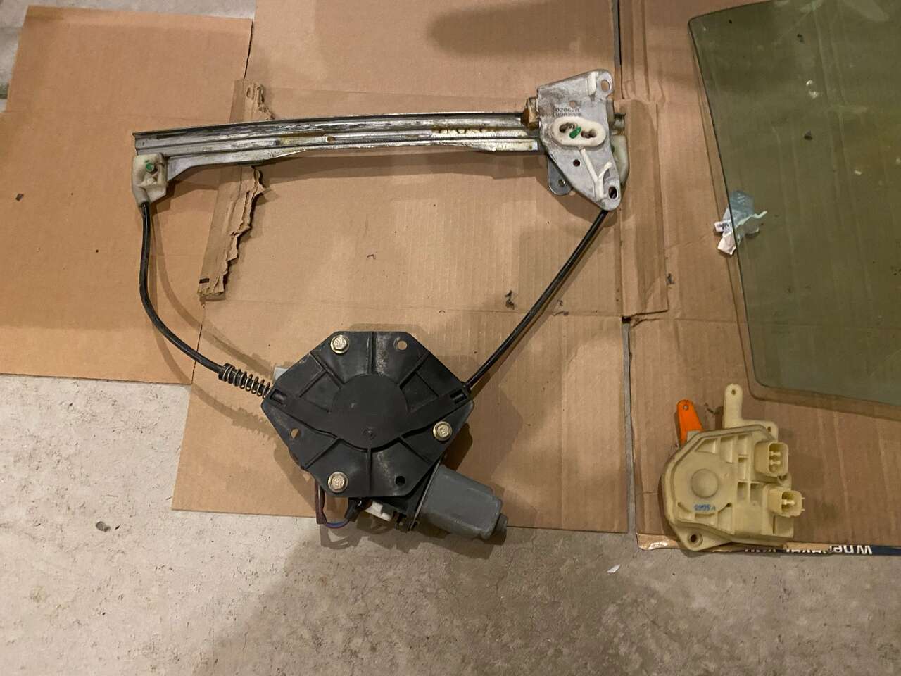 2002 Honda Civic Right Rear Window, Window Regulator, Eletric Door lock module actuator