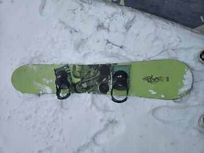 burton 147 snowboard