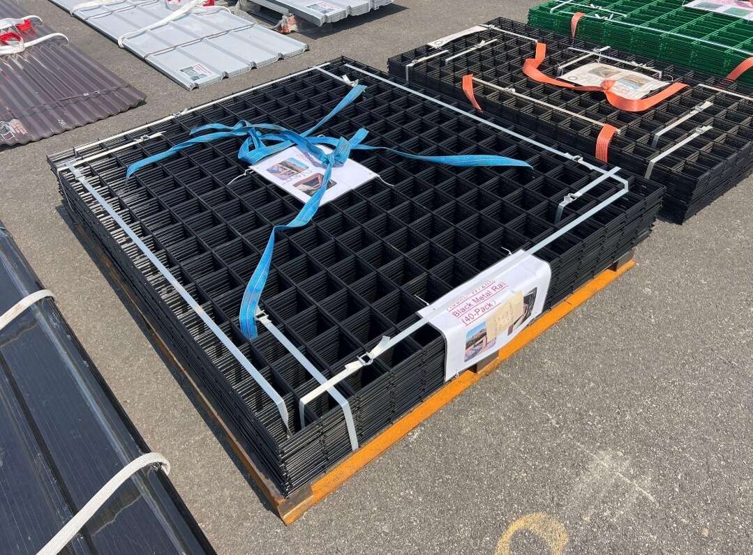 BLACK METAL RAIL PANELS