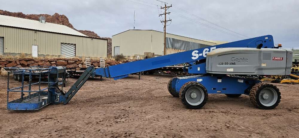 2014 Genie S65 Boom Lift