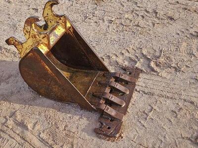 16" Mini Excavator Bucket