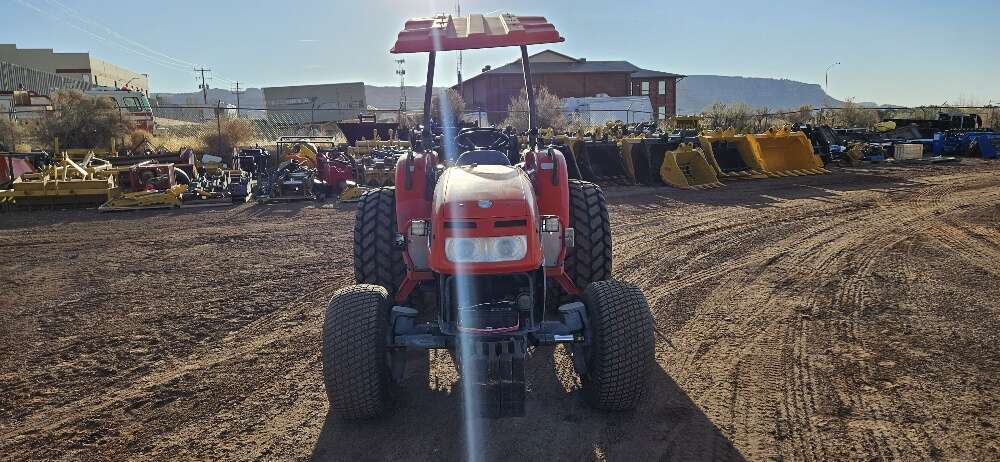 2006 Kioti Utility Tractor