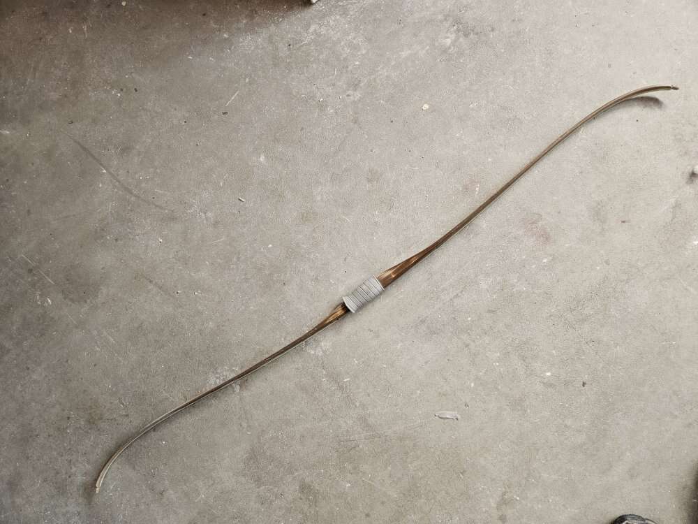 Ben Pearson Hunting Bow (Vintage)