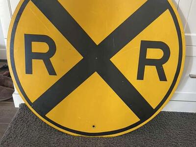 36 Inch REFLECTIVE RAILROARD CROSSING SIGN