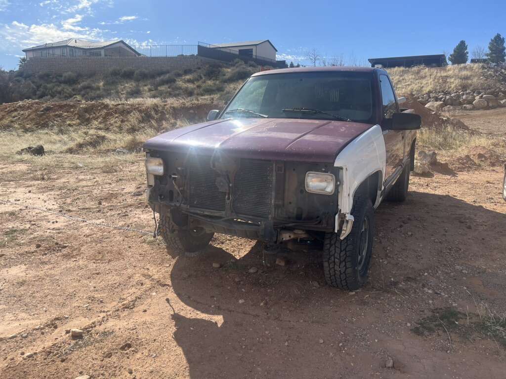 1995 K1500 4x4 Clean Title Short Bed