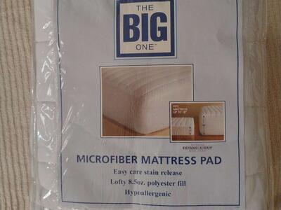 New Cal King Mattress Pad