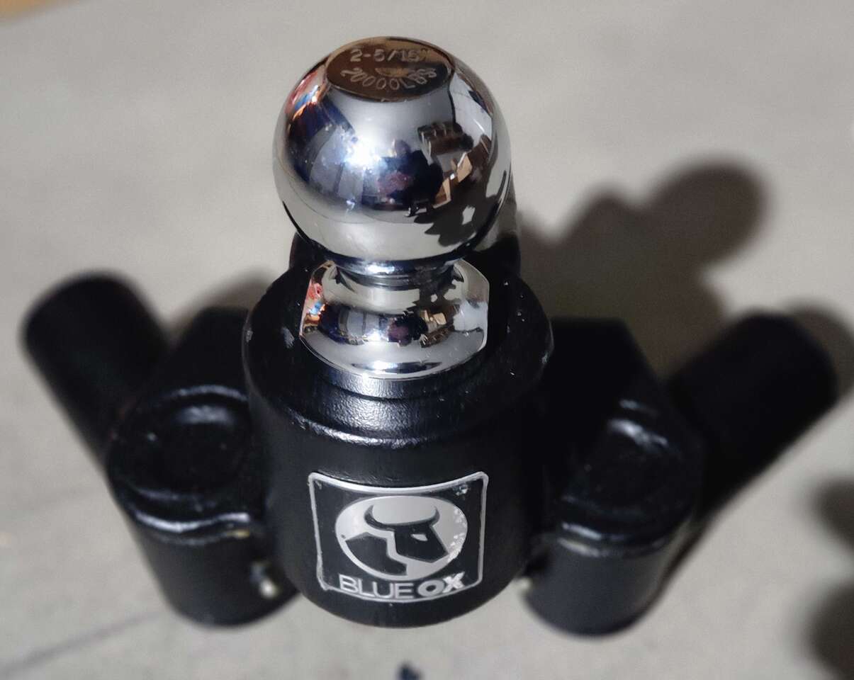BXW1050 Blue Ox 10000 stabilizing hitch receiver and 2 5/16 ball only