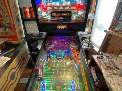 Data East Monday Night Football Pinball