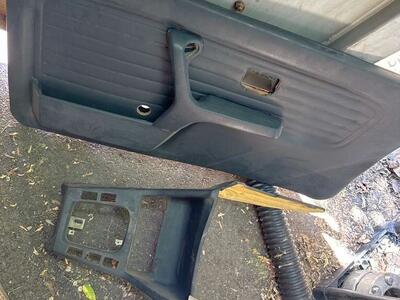 Bmw E30 Coupe/cabrio P. Door Card + Console, Blue