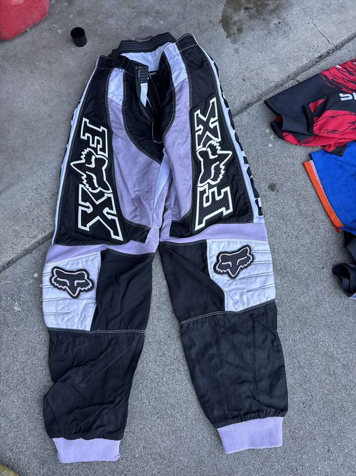 Fox Racing Womens Size 3/4 (25/26 Waist)