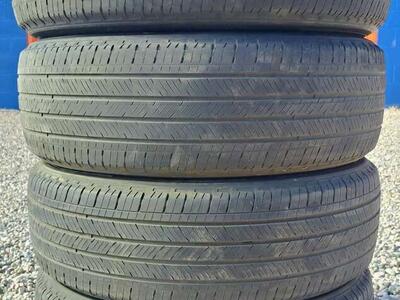 225-60-18 Michelin Primacy A/S Tires