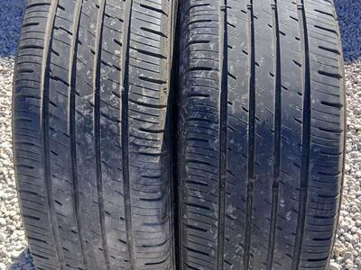 215-60-17 Doral SDL Sport Tires