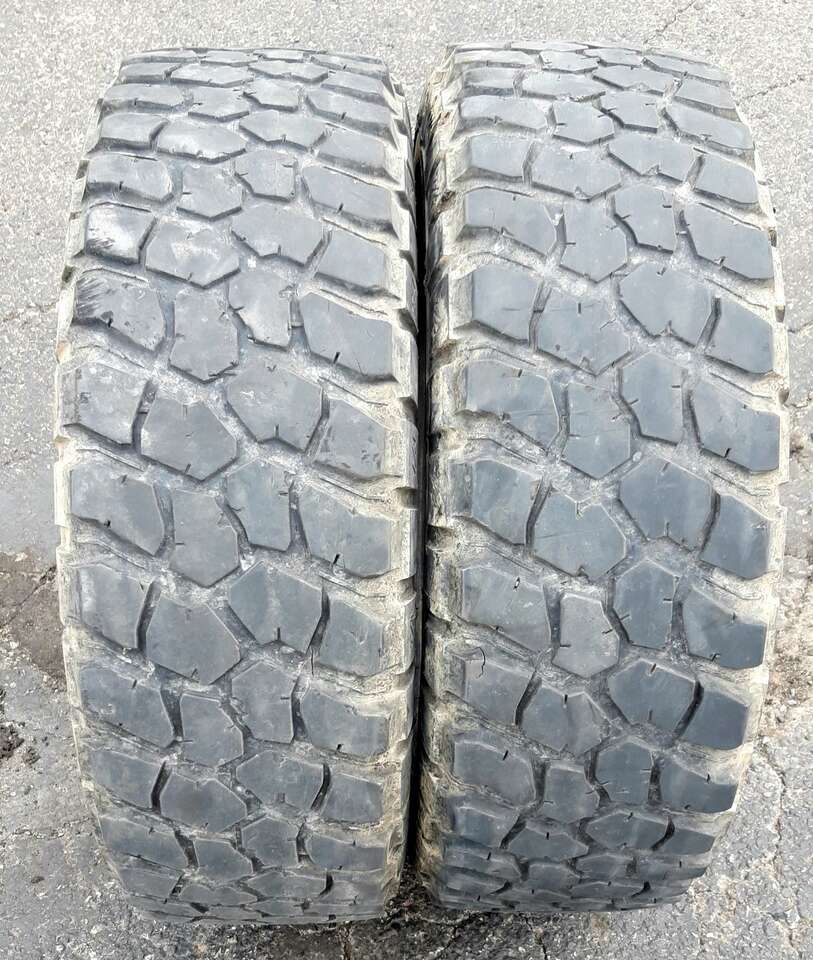 245-70-17 Bfgoodrich Mud Terrain T/A KM2 Tires