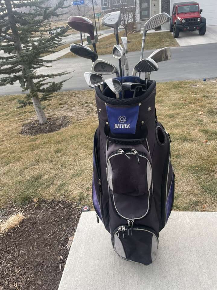 Women's Golf Clubs And Datrek Cart Bag