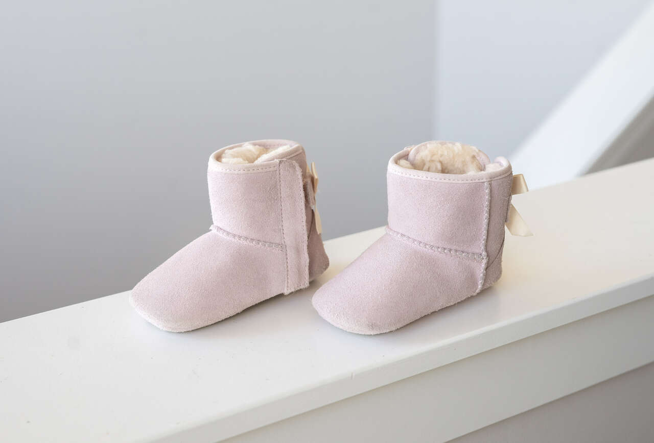 UGG Baby Winter Boots, Size: 4/5 (12-18 Months)