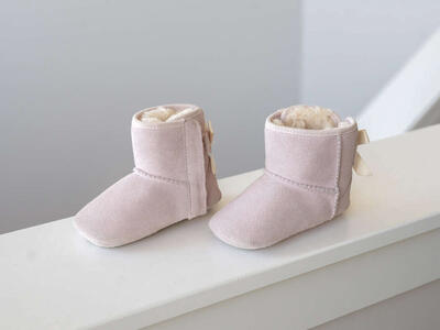 UGG Baby Winter Boots, Size: 4/5 (12-18 Months)
