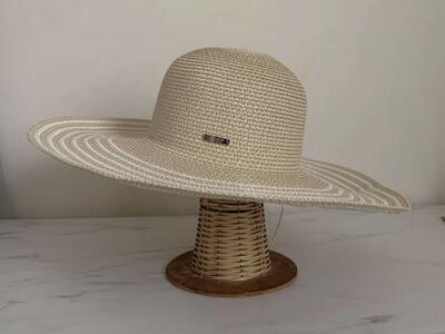 RALPH LAUREN
Striped Women's Wide Brim Sunhat