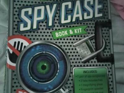 The Ultimate Spy Case Book & Kit