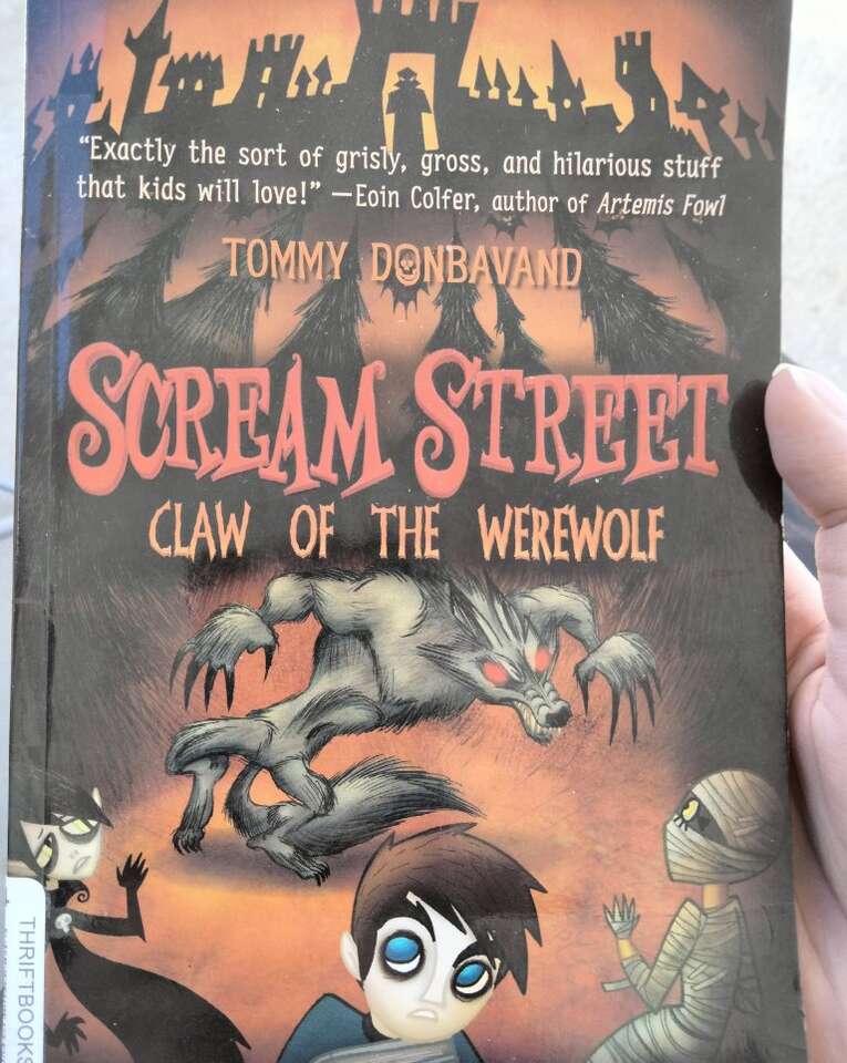 Scream Street: Claw of the Werewolf