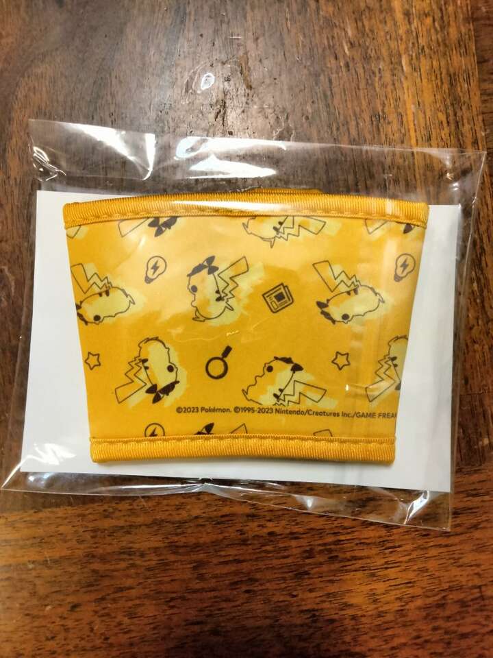 detective Pikachu cup cozy