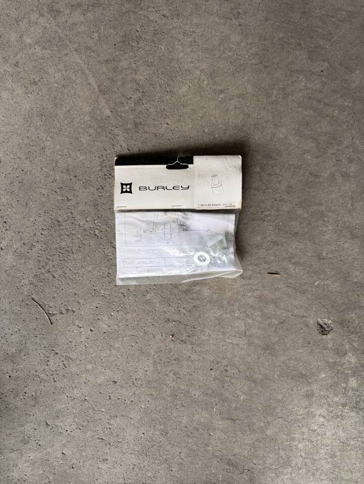 Burley Hitch Alt Adapter