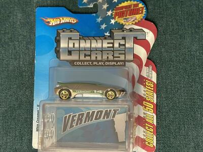 Hot Wheels 2008 #14 Vermont Connect Whip Creamer II Die Cast Car.