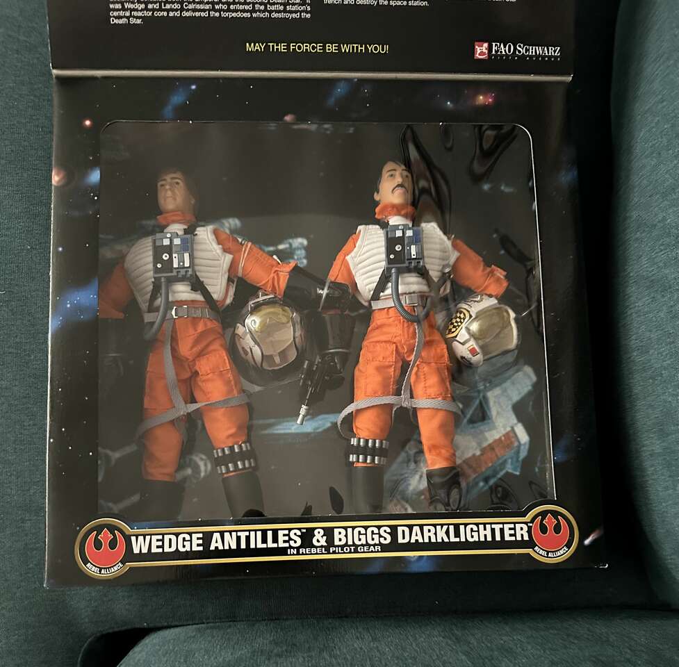 Star Wars 12 Inch Rebel Allianc Action Collection with Wedge Antilles & Biggs Darklighter Figures in Rebel Pilot Gear.
