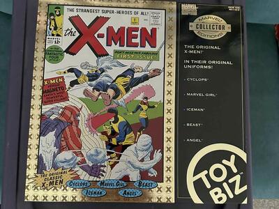 Marvel 1997 Collector Editions The Original X-Men Team Actiom Figure Set.