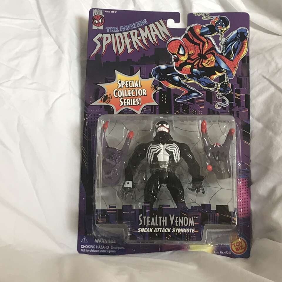 Stealth Venom (black body) Sneak Attack Symbiote Action Figure from 1996 Marvel "The Amazing Spider-Man Toy line.