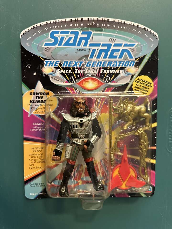 Star Trek the Next Generation 1992 Gowron the Klingon Action Figure.