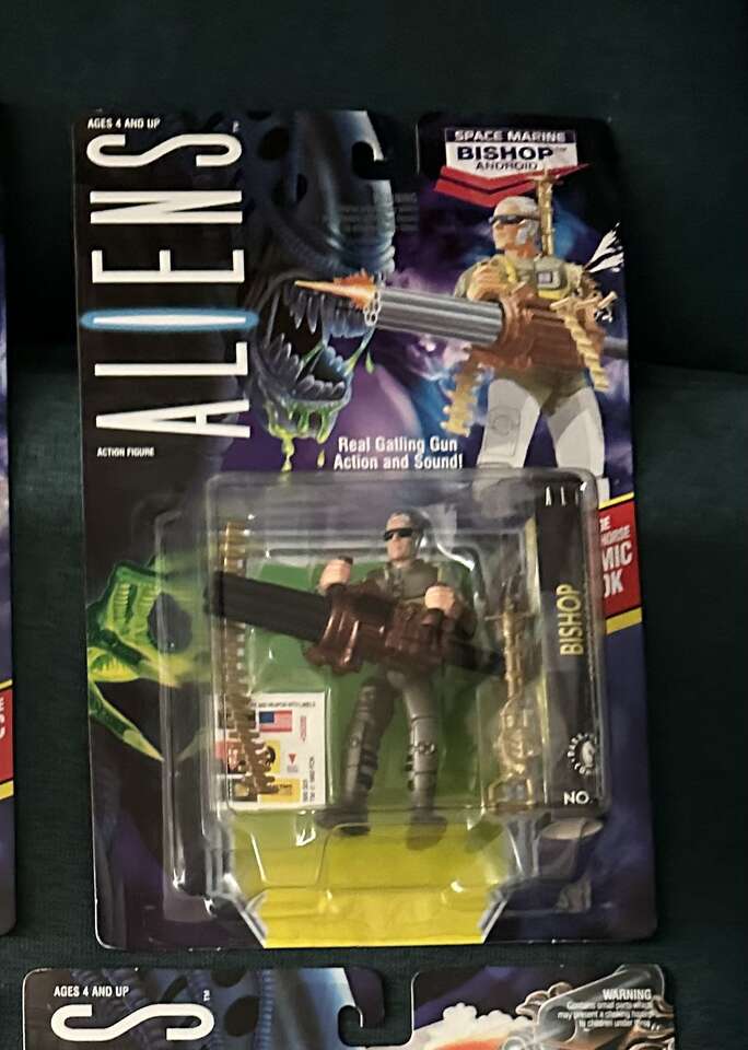 Aliens 1992 Bishop Space Marine Android Action Figure.