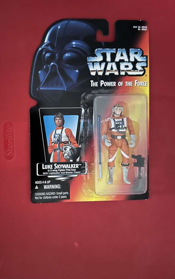 Star Wars 1995 Luke Skywalker in X-Wing Fighter Pilot Gear Action Figure #69570.