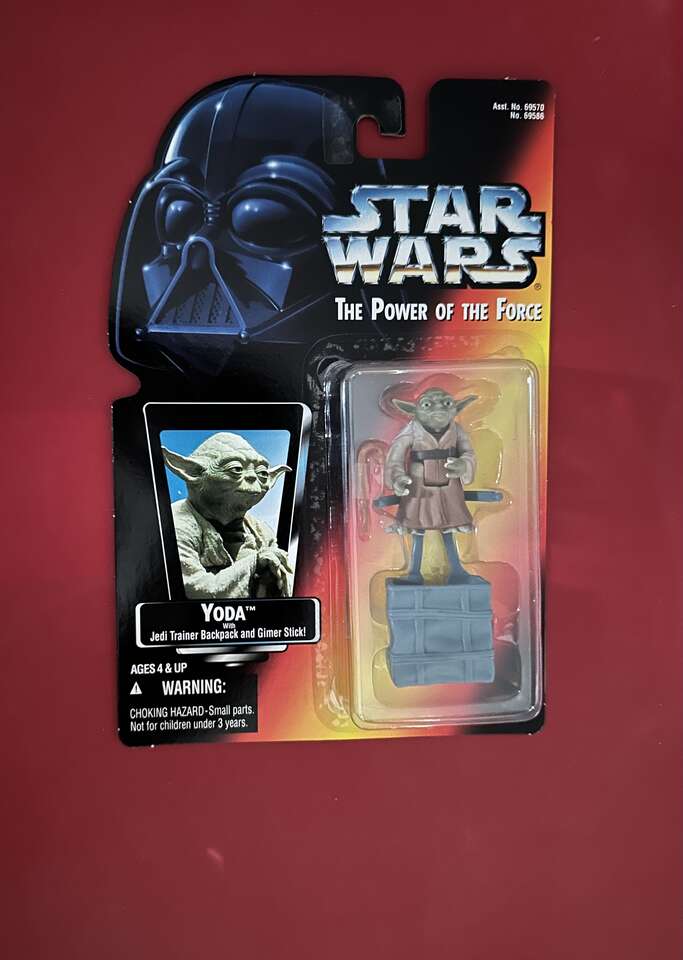 Star Wars 1995 Yoda Figure #69570.