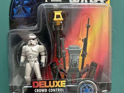 Star Wars 1996 Deluxe Crowd Control Stormtrooper Action Figure Set.
