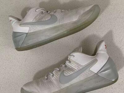 NIKE Kobe A.D. white chrome men’s size 8 pre-owned