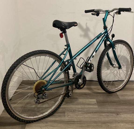 GT Outpost trail mountain bike 26” wheels | Mountain Bikes | KSL