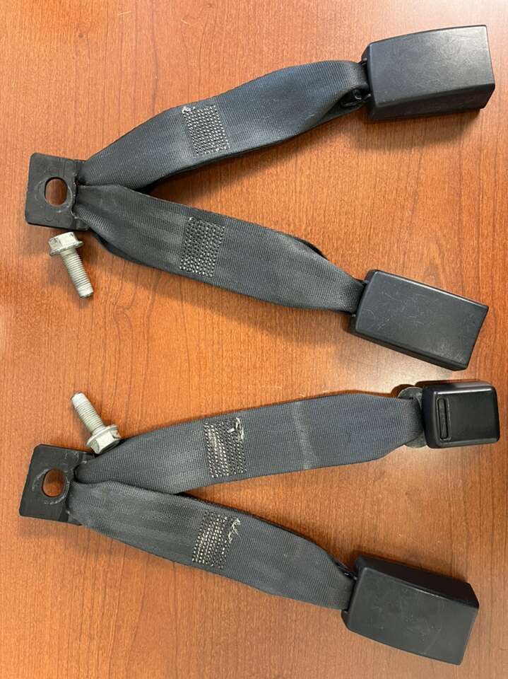 Jeep Patriot Rear Seatbelt Buckles