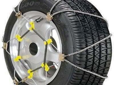 Car Tire Chain Cable (SZ335) Brand New Set Of 2