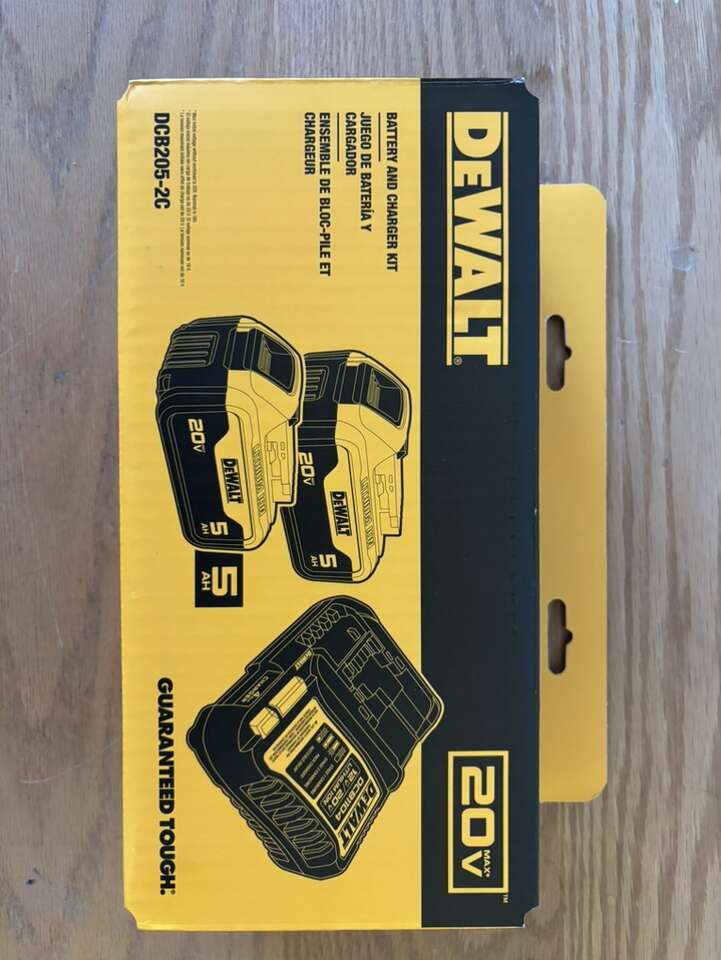 Dewalt 20v Battery Starter kit