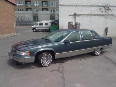 ISO 1993-96 Cadillac Impala caprice roadmaster drivers side front window regulator