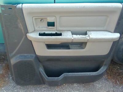 2011 2012 2013 Dodge ram 1500 crew cab front passenger side door panel.