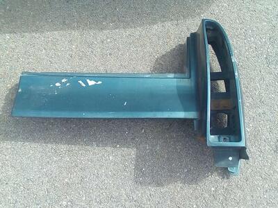 1993 94 95 96 Cadillac fleetwood brougham right side rear tailight filler