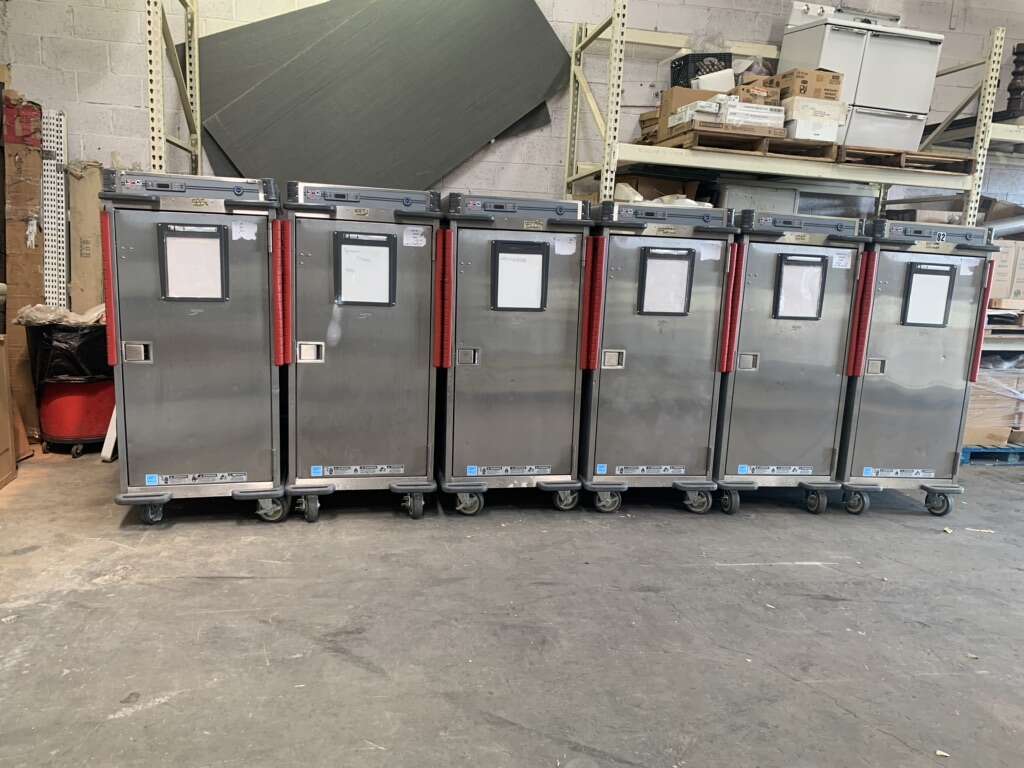 METRO - C5T Series TRANSPORT ARMOUR In Excellent Condition 120 volts Price Reduced 10 in stock