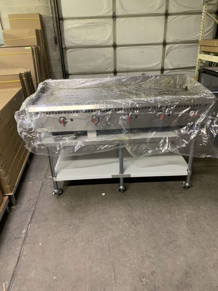 New 60'' counter Top Griddle Natural, LP Gas 1'' thickness heavy duty WAS $3500 Now bBLACK FRIDAY SALE FOR $2750