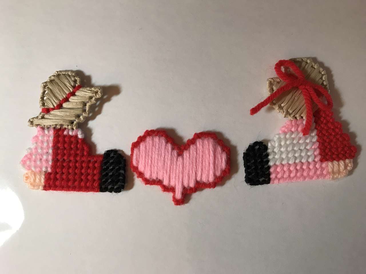 Valentine Fridge Magnets, Handmade with Plastic Canvas and Yarn, New, Heart Bell Necklace