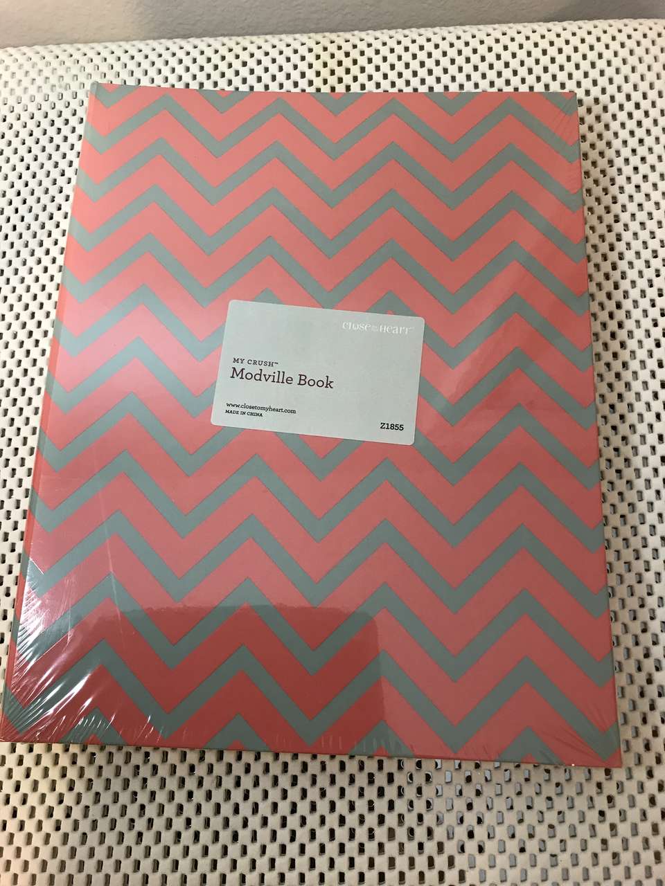 CHOOSE Close To My Heart My Crush Modville Book or My Crush Bluebird Book, New