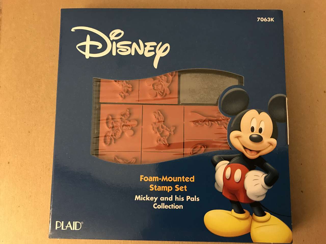 Mickey and his Pals Foam-Mounted Stamp Set of 8 Disney, All Night Media, New